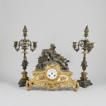 1363 4506 TABLE CLOCK AN..